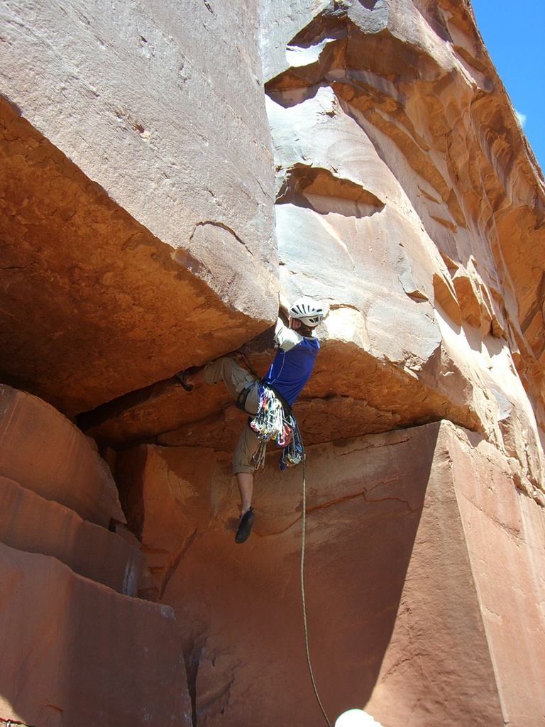 Tad attempting to pull through the crux on Twitch (5.11)